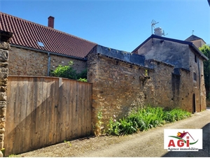 maison-villa à la vente -   71000  MACON, surface 100 m2 vente maison-villa - APR698891
